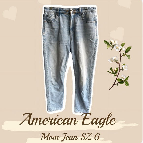 American Eagle Outfitters Denim - American Eagle mom jeans